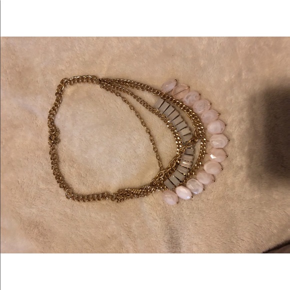 Peach & Gold statement necklaces bundle - Picture 4 of 5